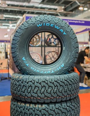מחיר מבצע ל4 צמיגים 265/70R18 AK3 צמיגי WUDEWAY כביש שטח סינים עם תקן אירופי
